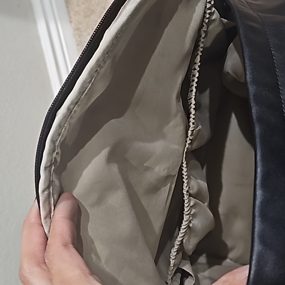 Skip Hop Greenwich Simply Chic Backback (Diaper Bag) - Picture 7 of 9